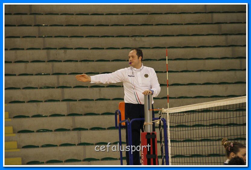 130120 volley 102_tn.jpg